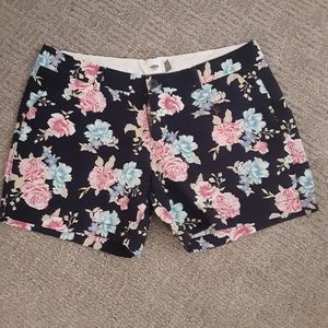 Old Navy flat front shorts